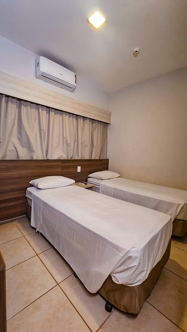 c3cda1_f455354603fc4190b78603529f327c24~mv2