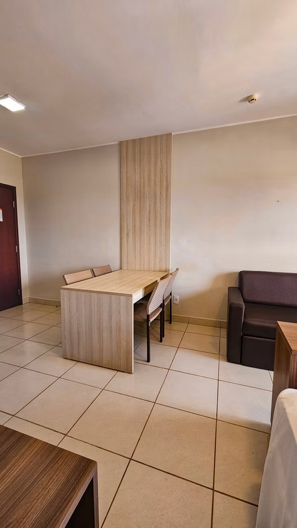 c3cda1_ac23135715a045359d236ce03a94b34d~mv2